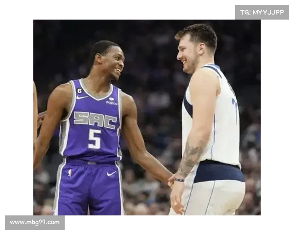 福克斯直言东契奇和格林是联盟中最爱抱怨的球员